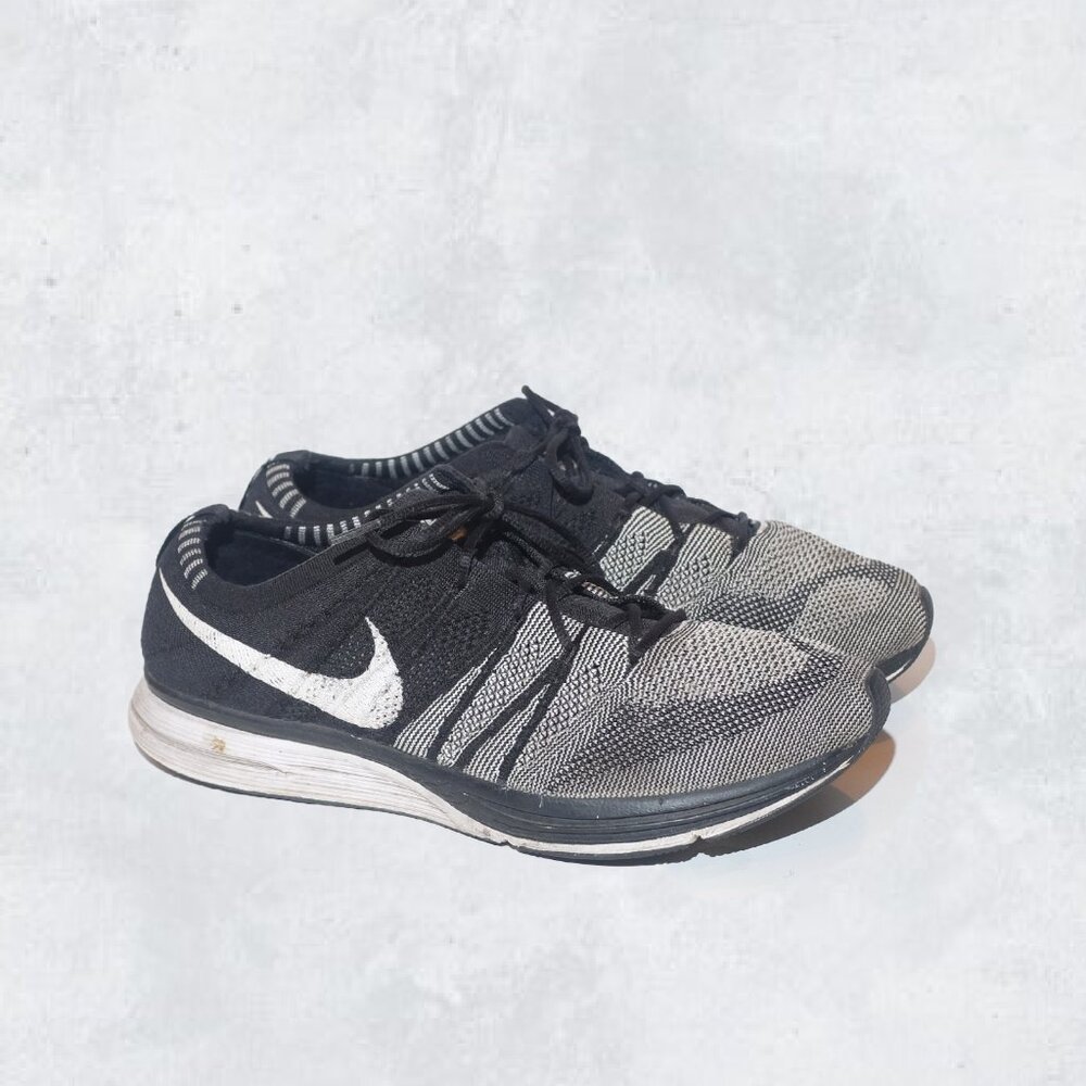 Nike Flyknit Trainer Oreo Retro  Black 2018 Men’s Size 11 Kanye 2016